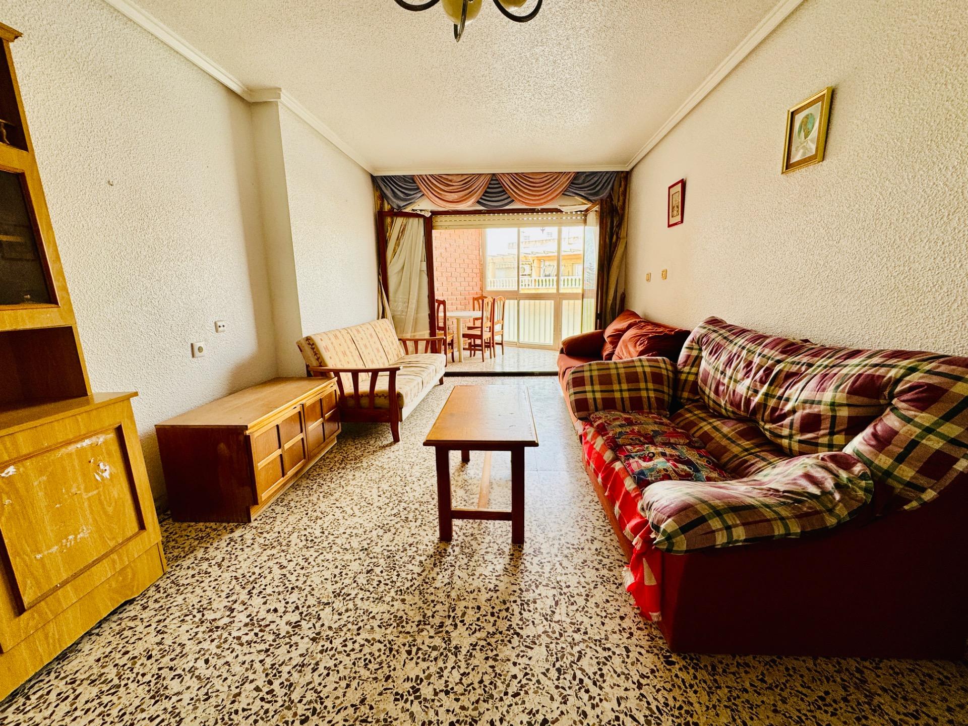 For sale - 3 Bedroom 1 Bathroom Apartment in Torrevieja - Acequion  - Alicante