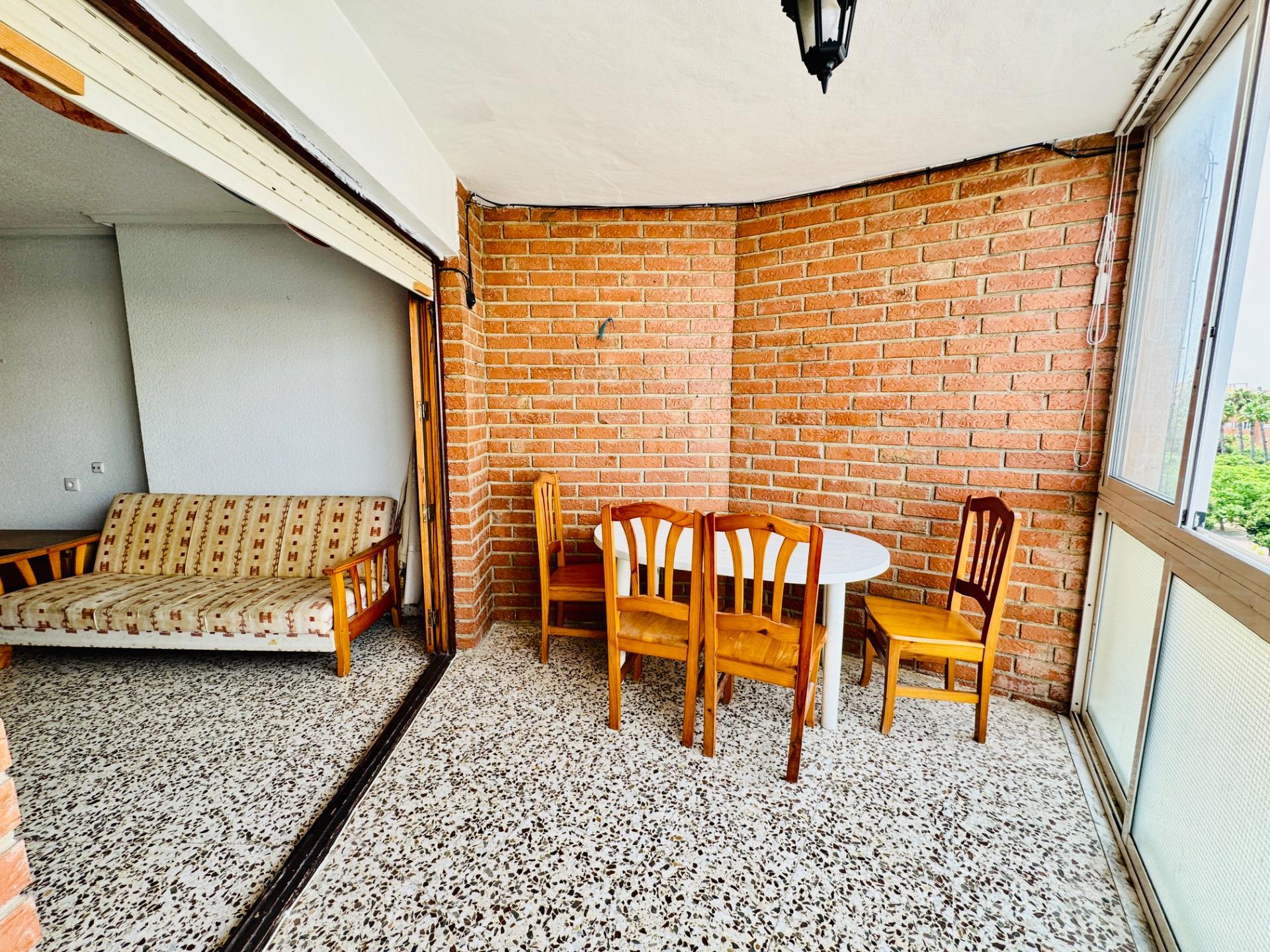 For sale - 3 Bedroom 1 Bathroom Apartment in Torrevieja - Acequion  - Alicante