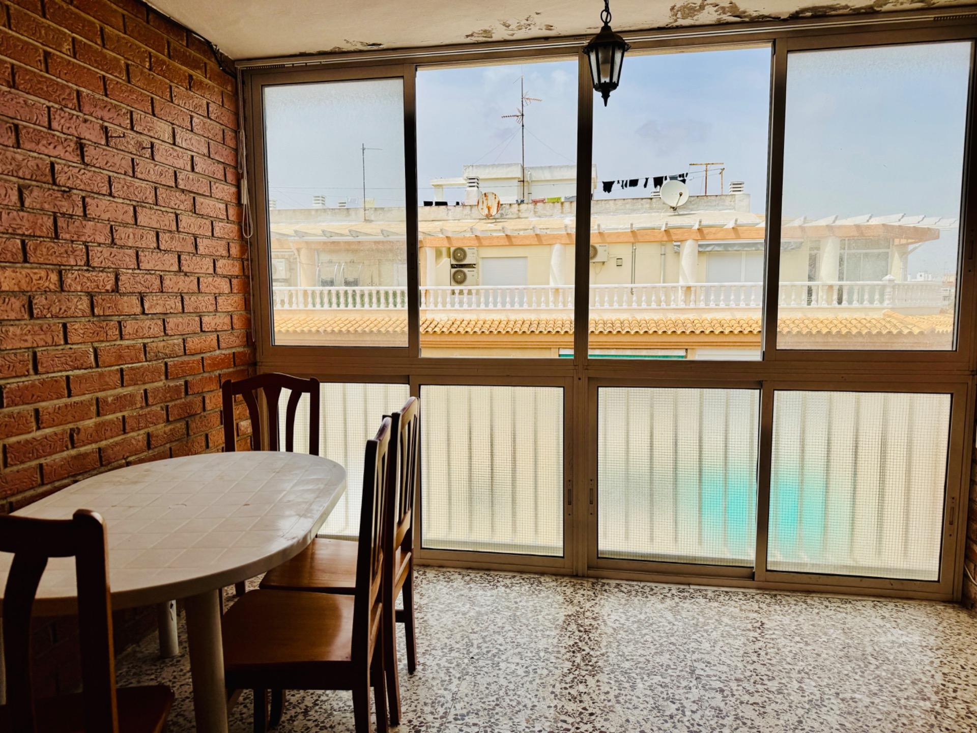 For sale - 3 Bedroom 1 Bathroom Apartment in Torrevieja - Acequion  - Alicante