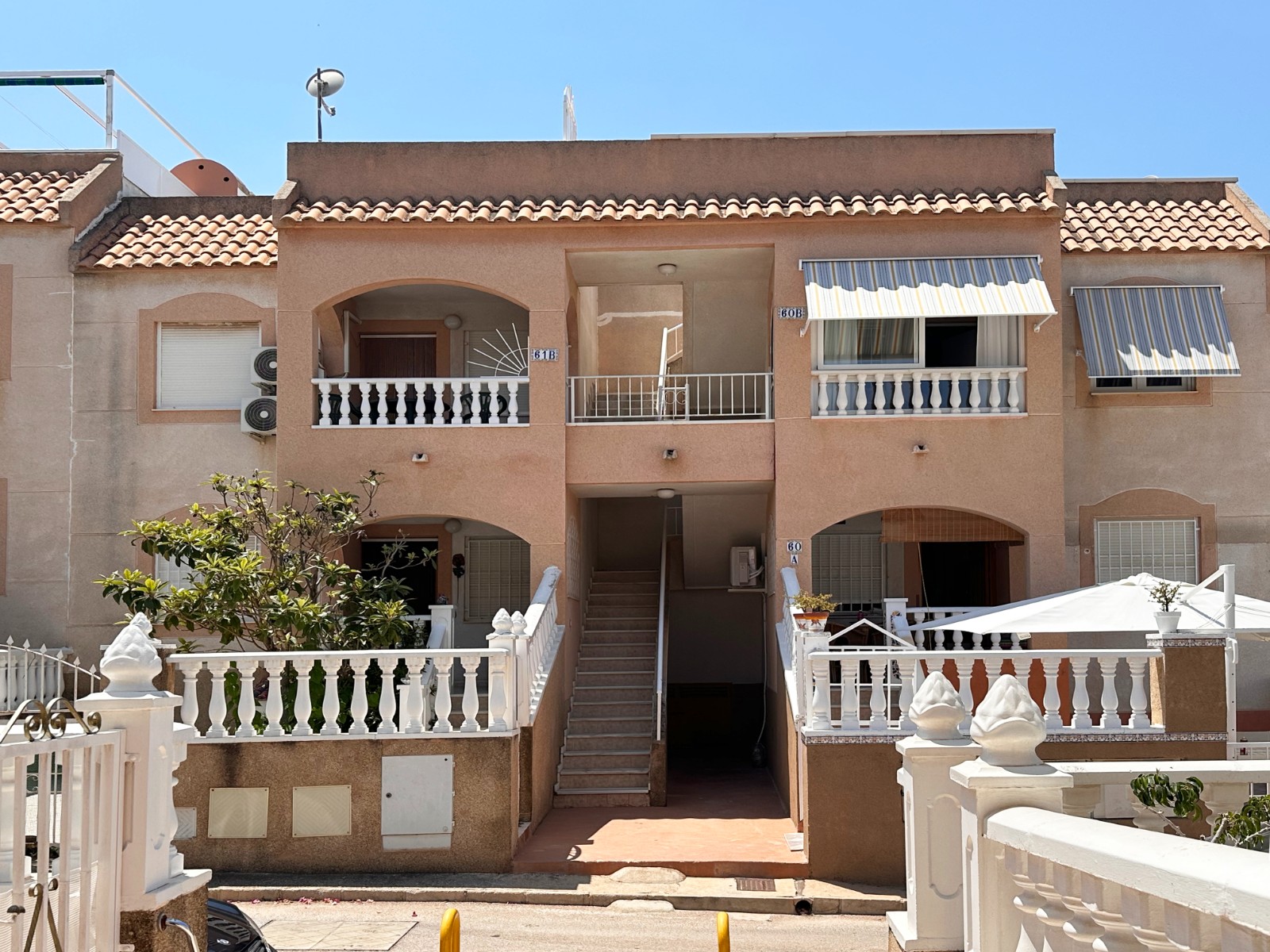 For sale - 2 Bedroom 1 Bathroom Bungalow in Torrevieja - Costa Blanca  - Alicante