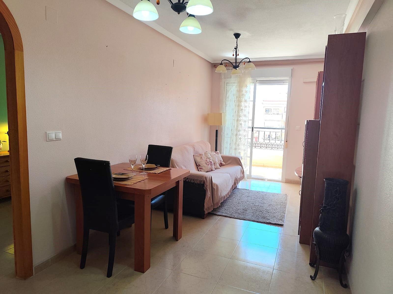 For sale - 2 Bedroom 1 Bathroom Apartment in Torrevieja - Centro  - Alicante