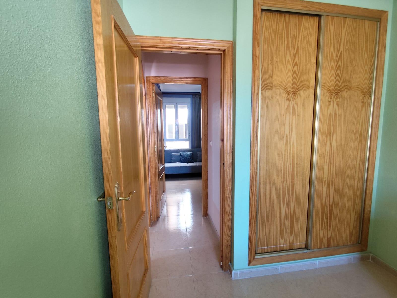 For sale - 2 Bedroom 1 Bathroom Apartment in Torrevieja - Centro  - Alicante