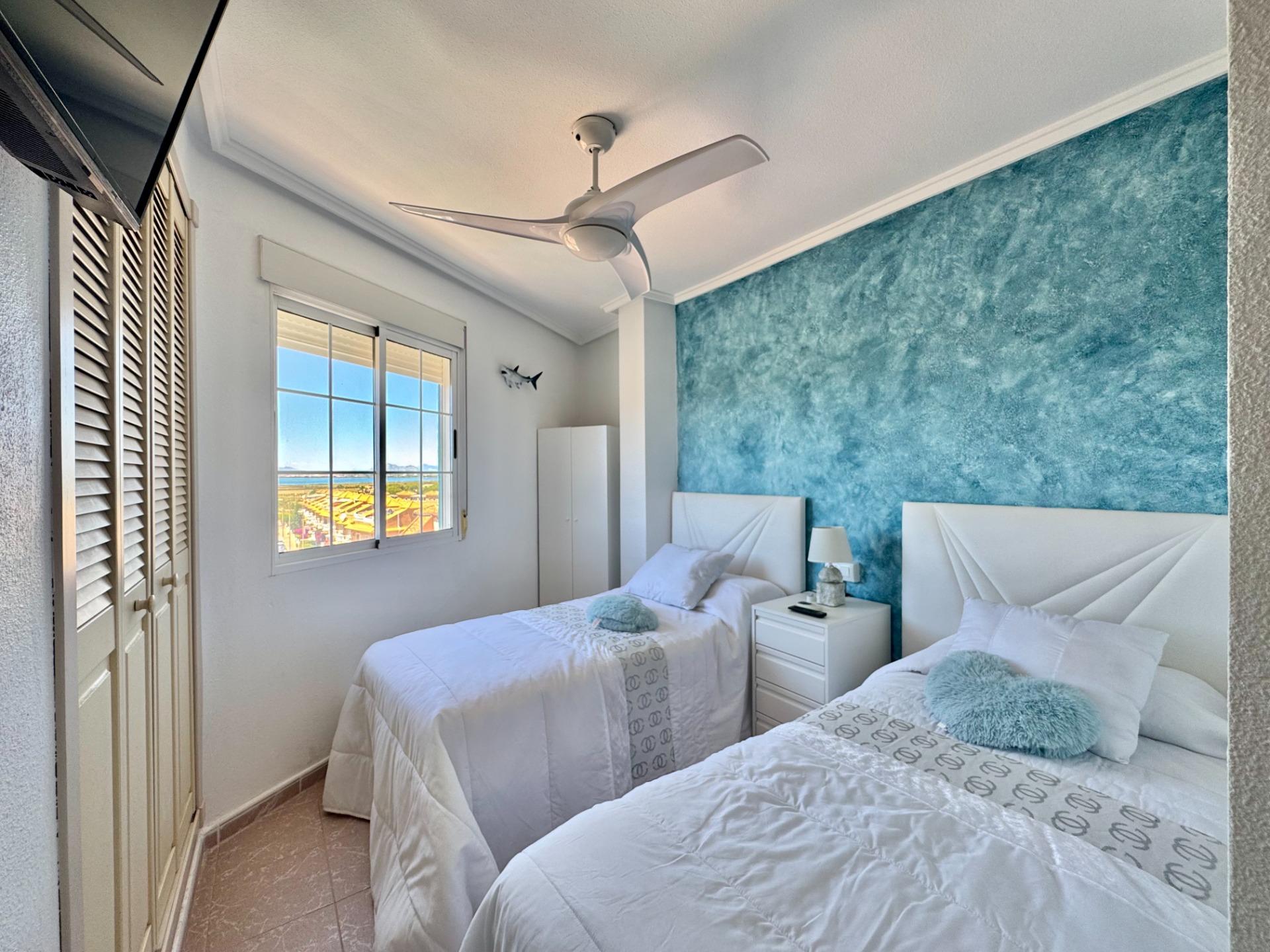 For sale - 2 Bedroom 1 Bathroom Apartment in Torrevieja - Gaspar Perrelló  - Alicante