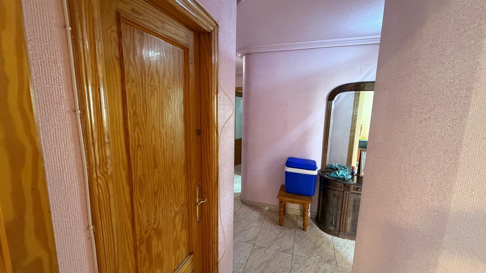 For sale - 2 Bedroom 2 Bathroom Apartment in Torrevieja - Playa Del Cura  - Alicante