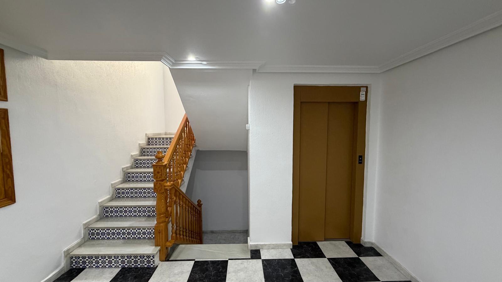 For sale - 2 Bedroom 2 Bathroom Apartment in Torrevieja - Playa Del Cura  - Alicante