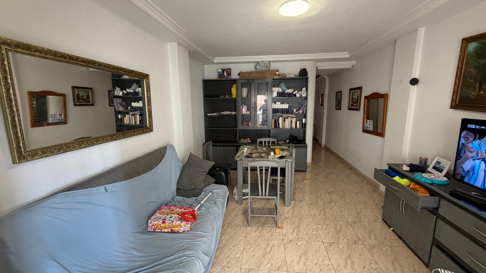 For sale - 2 Bedroom 2 Bathroom Apartment in Torrevieja - Playa Del Cura  - Alicante
