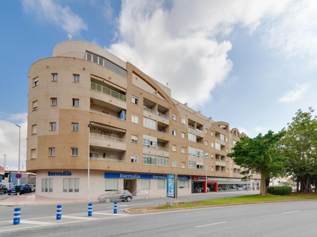 2 Bedroom 1 Bathroom Apartment in Torrevieja