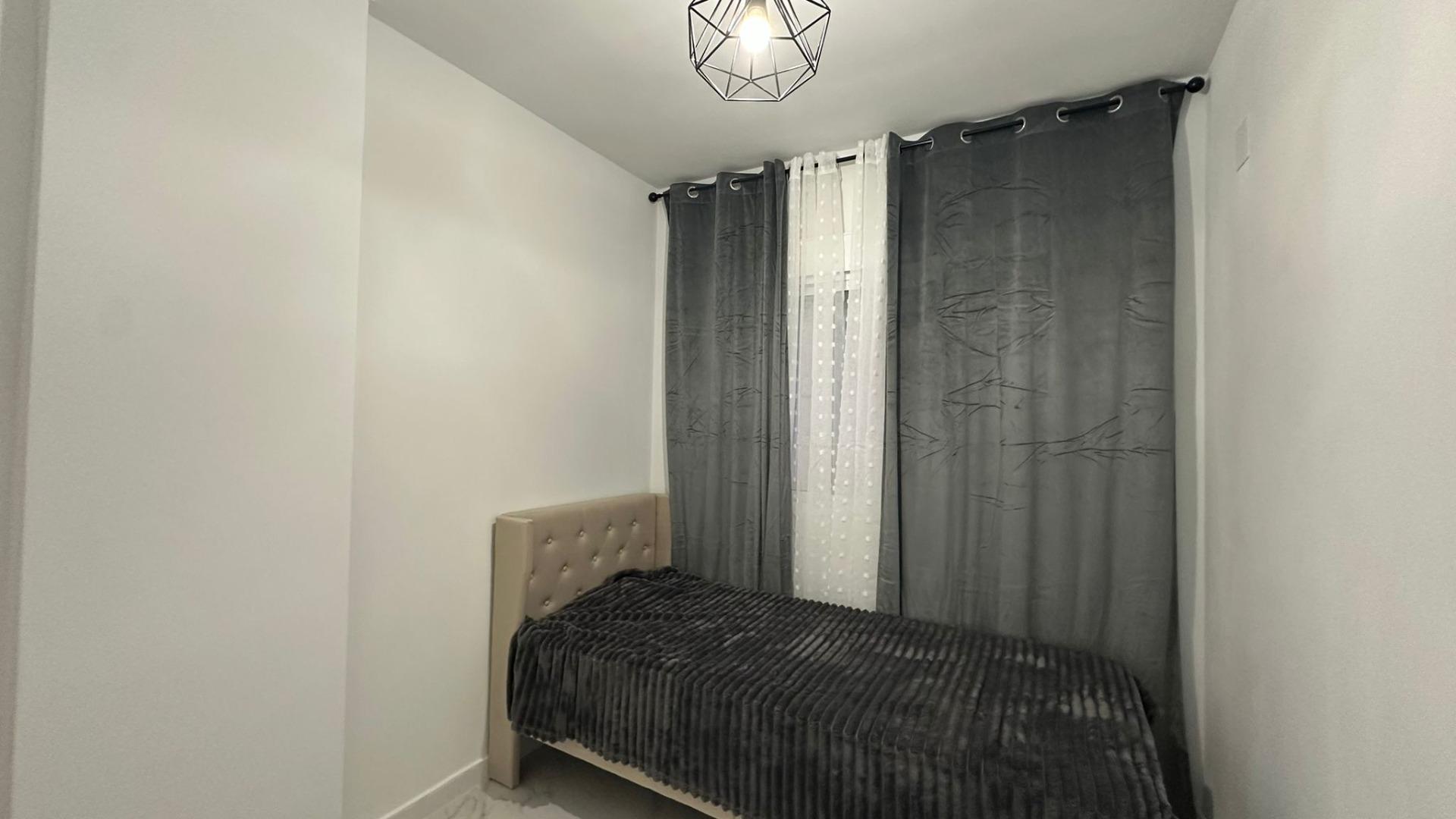 For sale - 2 Bedroom 1 Bathroom Apartment in Torrevieja - Torrevieja  - Alicante
