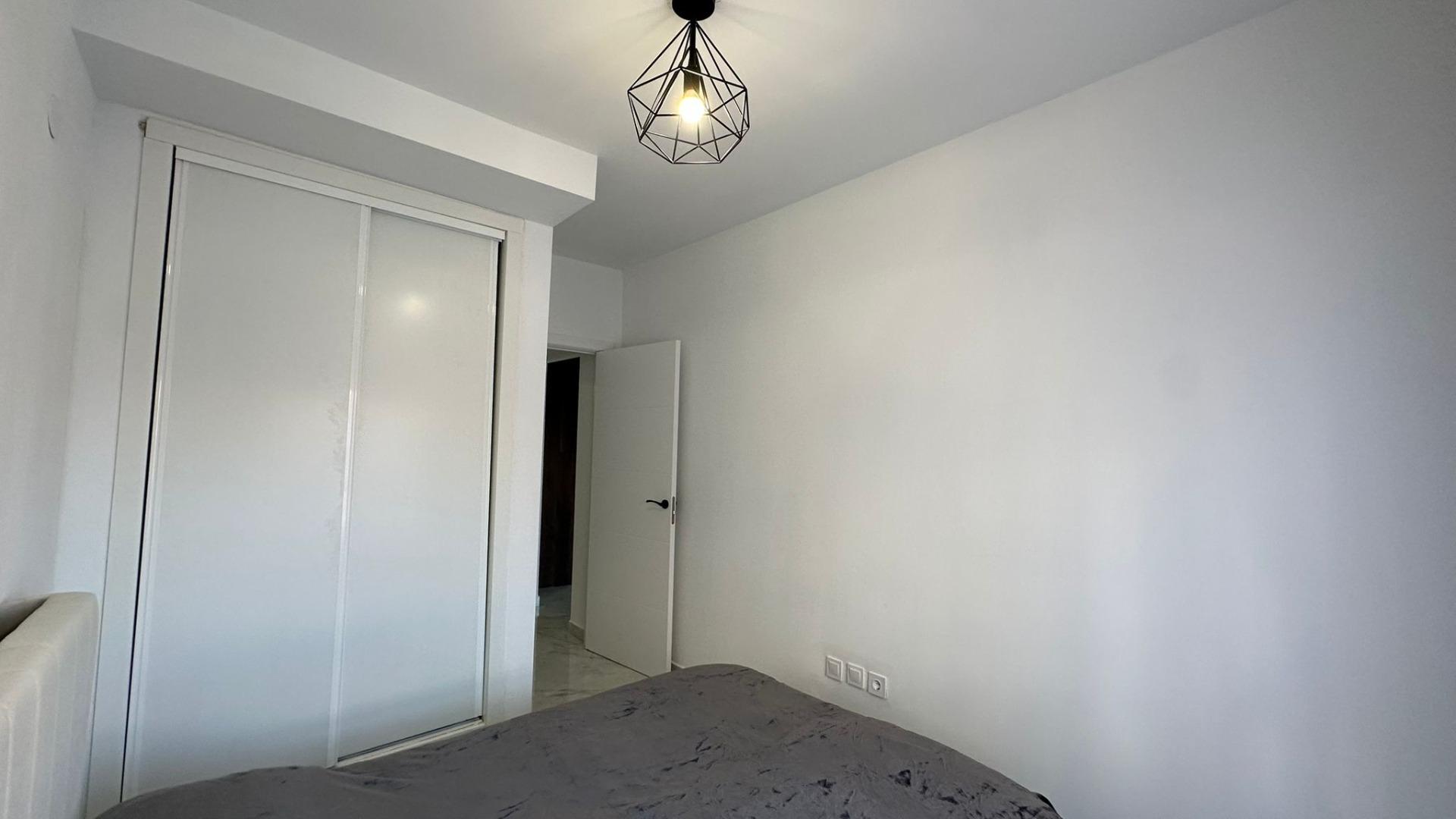For sale - 2 Bedroom 1 Bathroom Apartment in Torrevieja - Torrevieja  - Alicante