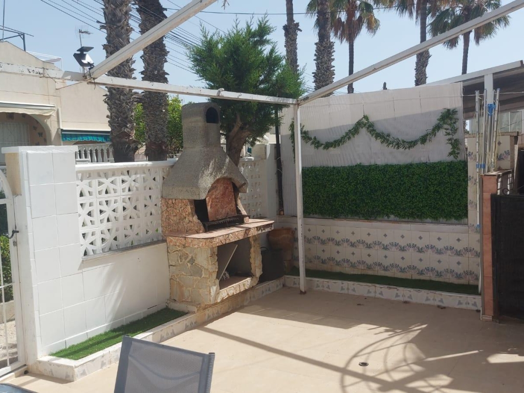 3 Bedroom 1 Bathroom Bungalow in Torrevieja