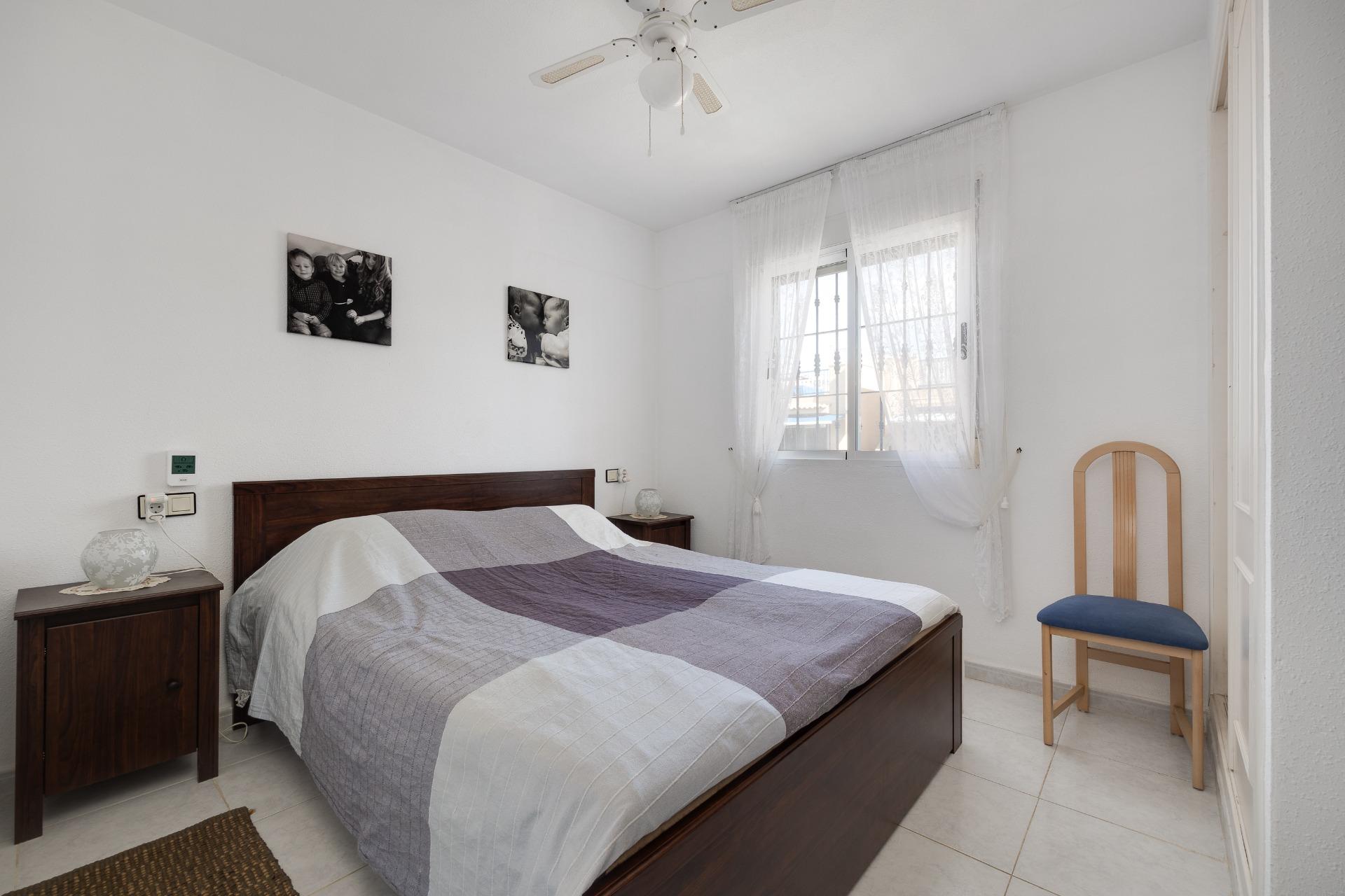 For sale - 2 Bedroom 1 Bathroom Bungalow in Torrevieja - El Chaparral  - Alicante