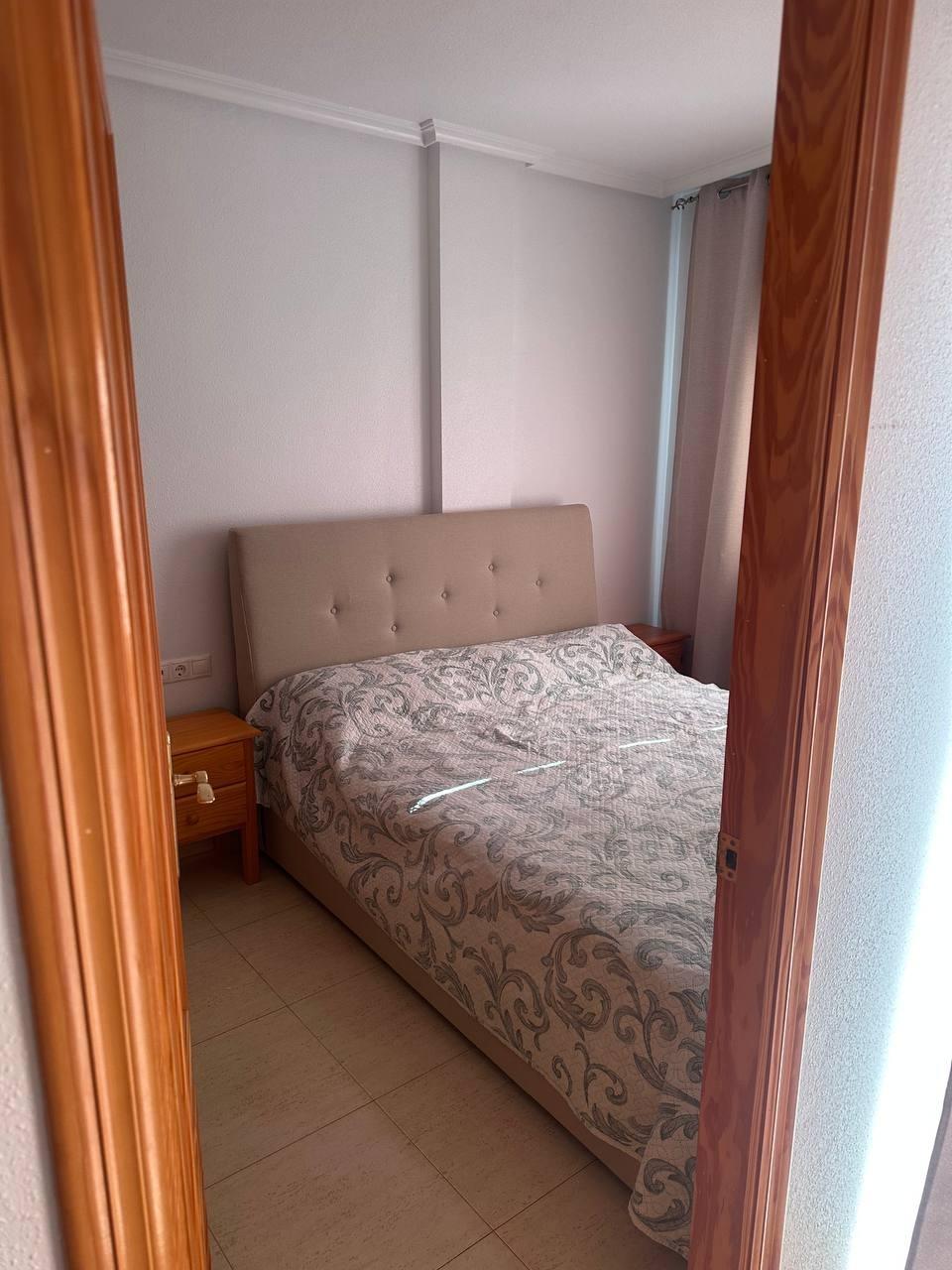 For sale - 2 Bedroom 2 Bathroom Apartment in Torrevieja - Centro  - Alicante