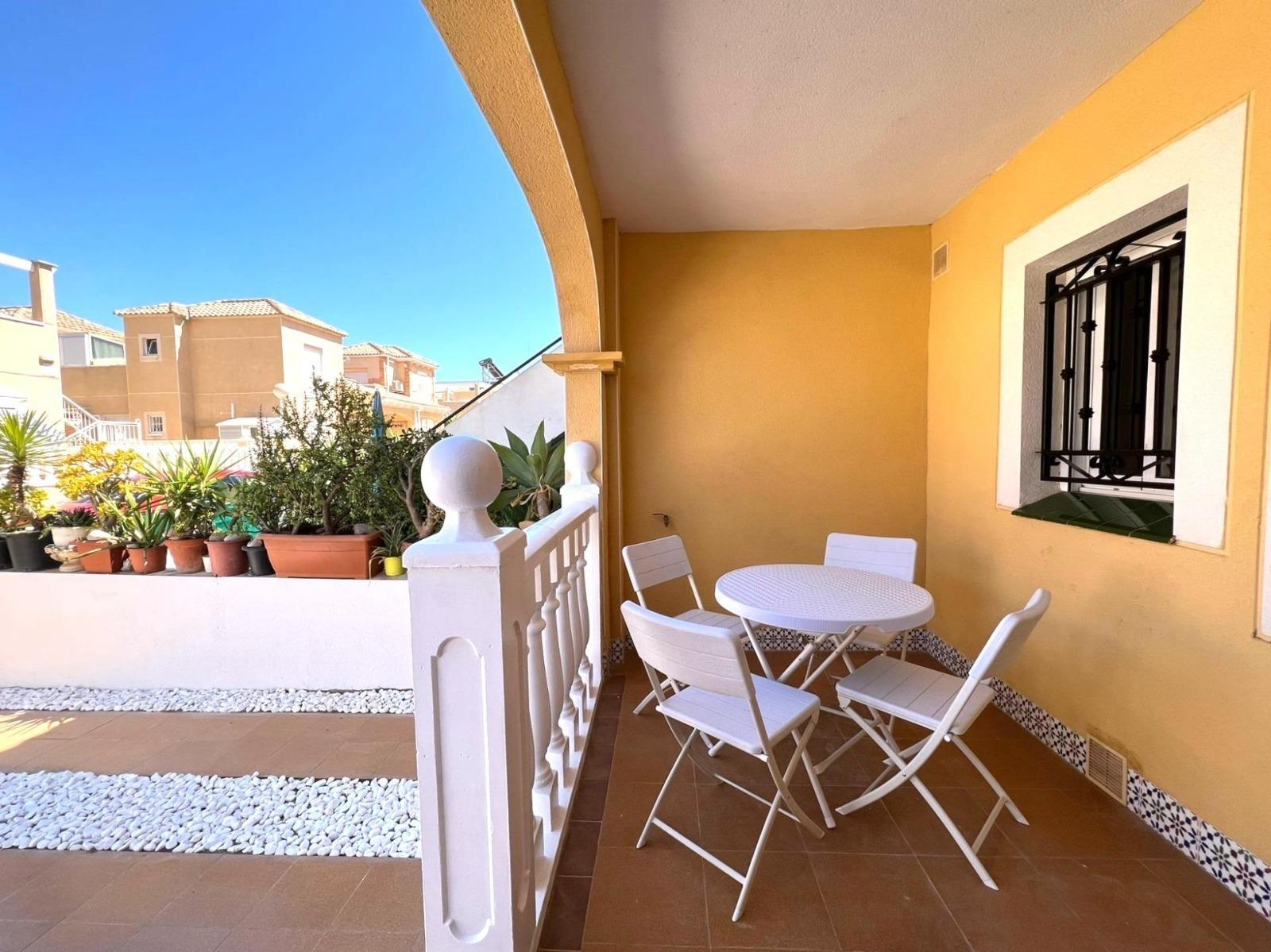 For sale - 2 Bedroom 1 Bathroom Bungalow in Torrevieja - Los Balcones - Los Altos Del Edén  - Alicante