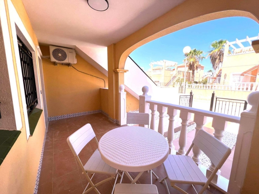 2 Bedroom 1 Bathroom Bungalow in Torrevieja