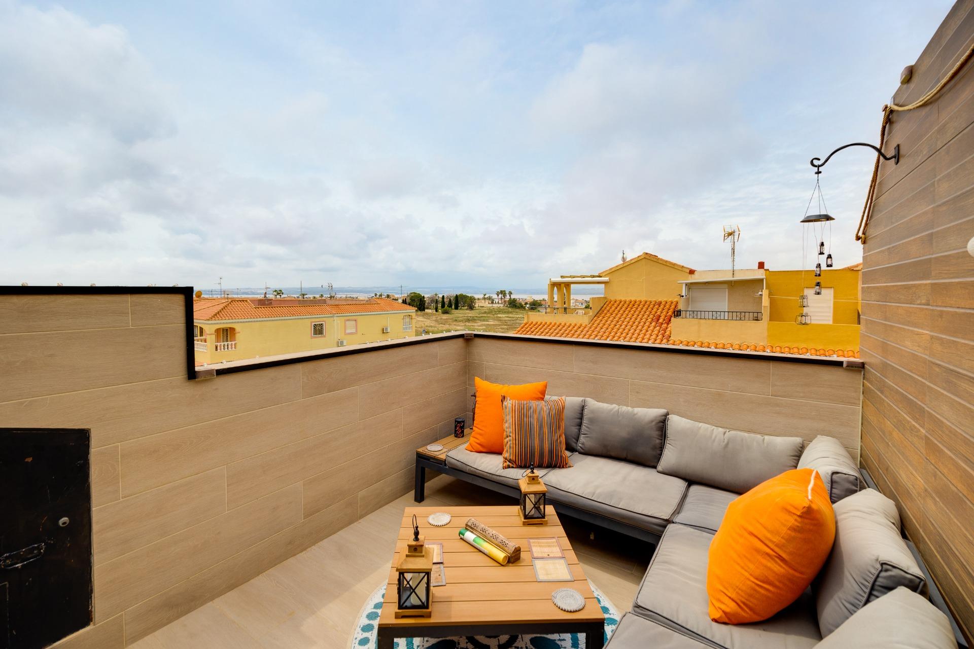 For sale - 2 Bedroom 1 Bathroom Bungalow in Torrevieja - La Siesta - El Salado - Torreta  - Alicante