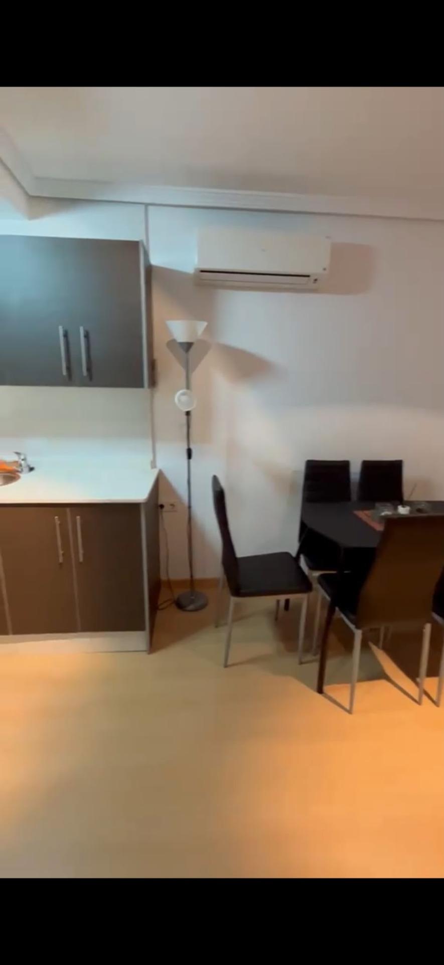 For sale - 2 Bedroom 1 Bathroom Penthouse in Torrevieja - Nueva Torrevieja  - Alicante