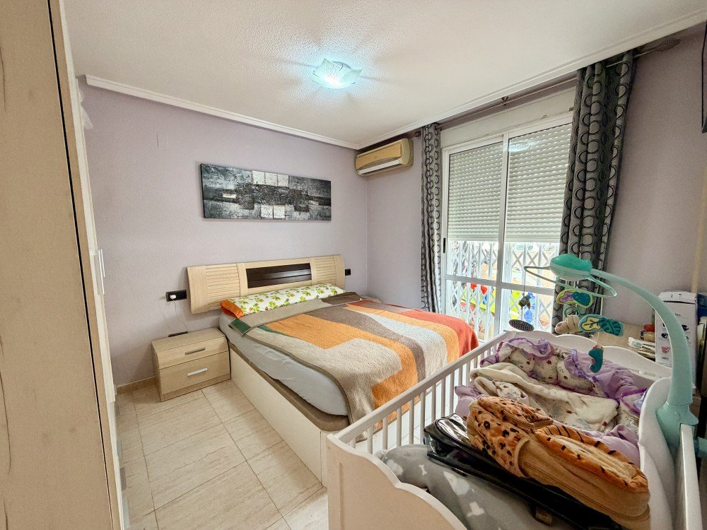 For sale - 2 Bedroom 1 Bathroom Penthouse in Torrevieja - Costa Blanca  - Alicante