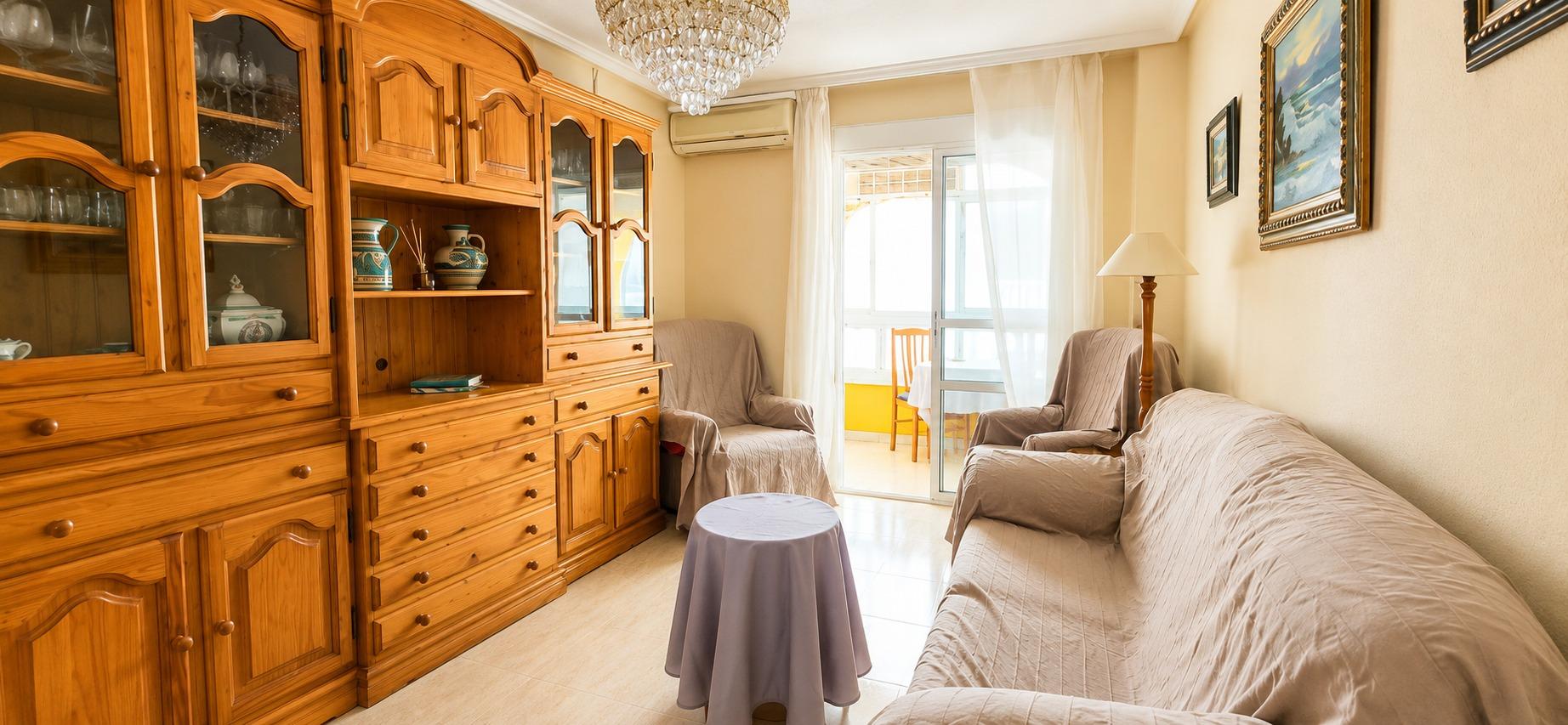 For sale - 2 Bedroom 1 Bathroom Apartment in Torrevieja - Habaneras  - Alicante