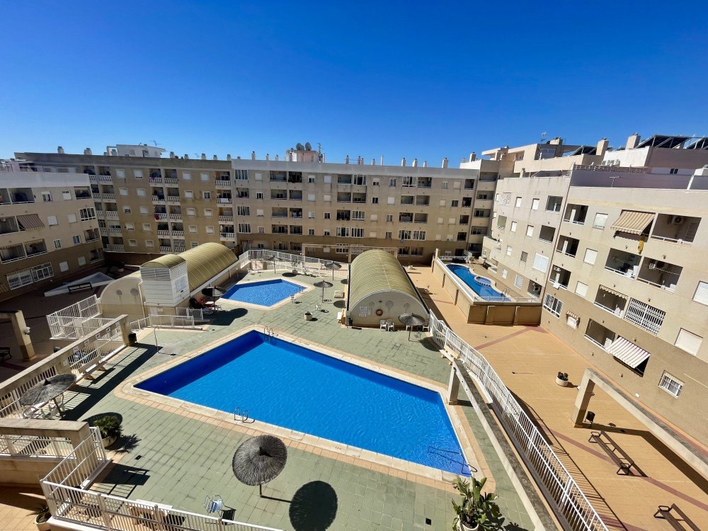 For sale - 2 Bedroom 1 Bathroom Penthouse in Torrevieja - Costa Blanca  - Alicante