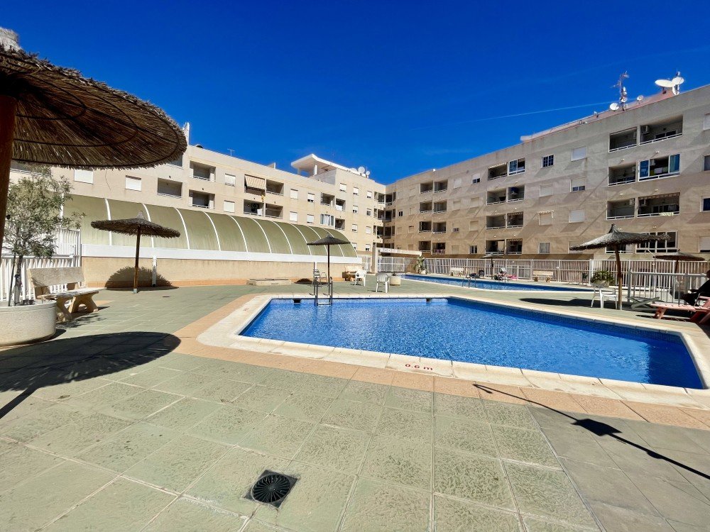 For sale - 2 Bedroom 1 Bathroom Penthouse in Torrevieja - Costa Blanca  - Alicante