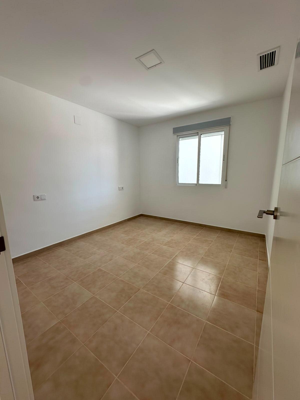 For sale - 2 Bedroom 1 Bathroom Bungalow in Torrevieja - La Siesta - El Salado - Torreta  - Alicante