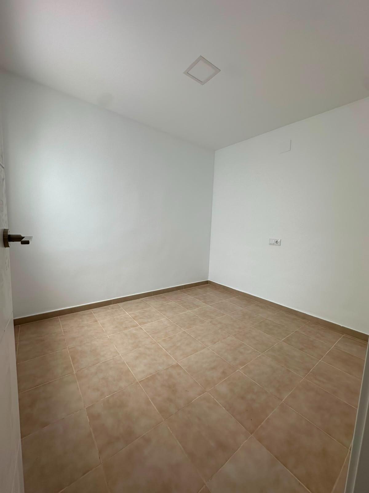For sale - 2 Bedroom 1 Bathroom Bungalow in Torrevieja - La Siesta - El Salado - Torreta  - Alicante