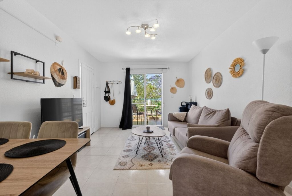 For sale - 2 Bedroom 1 Bathroom Apartment Penthouse in Torrevieja - Jardin del Mar  - Alicante