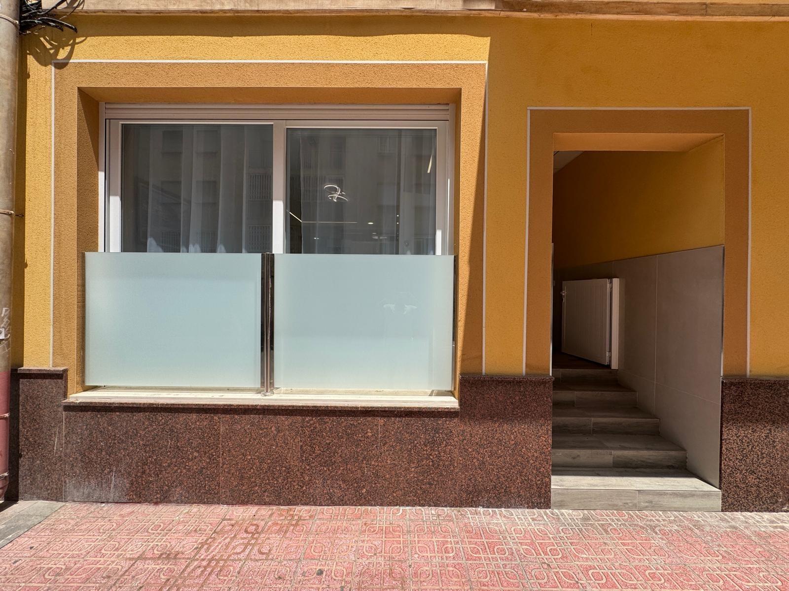 For sale - 2 Bedroom 2 Bathroom Apartment in Torrevieja - Estacion De Autobuses  - Alicante