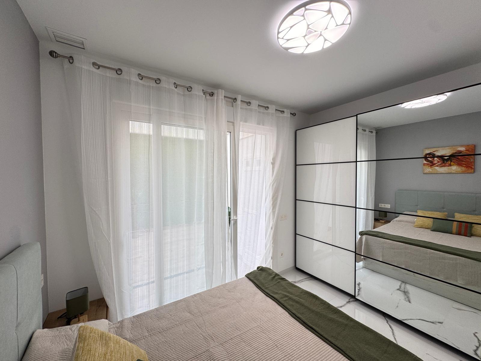For sale - 2 Bedroom 2 Bathroom Apartment in Torrevieja - Estacion De Autobuses  - Alicante