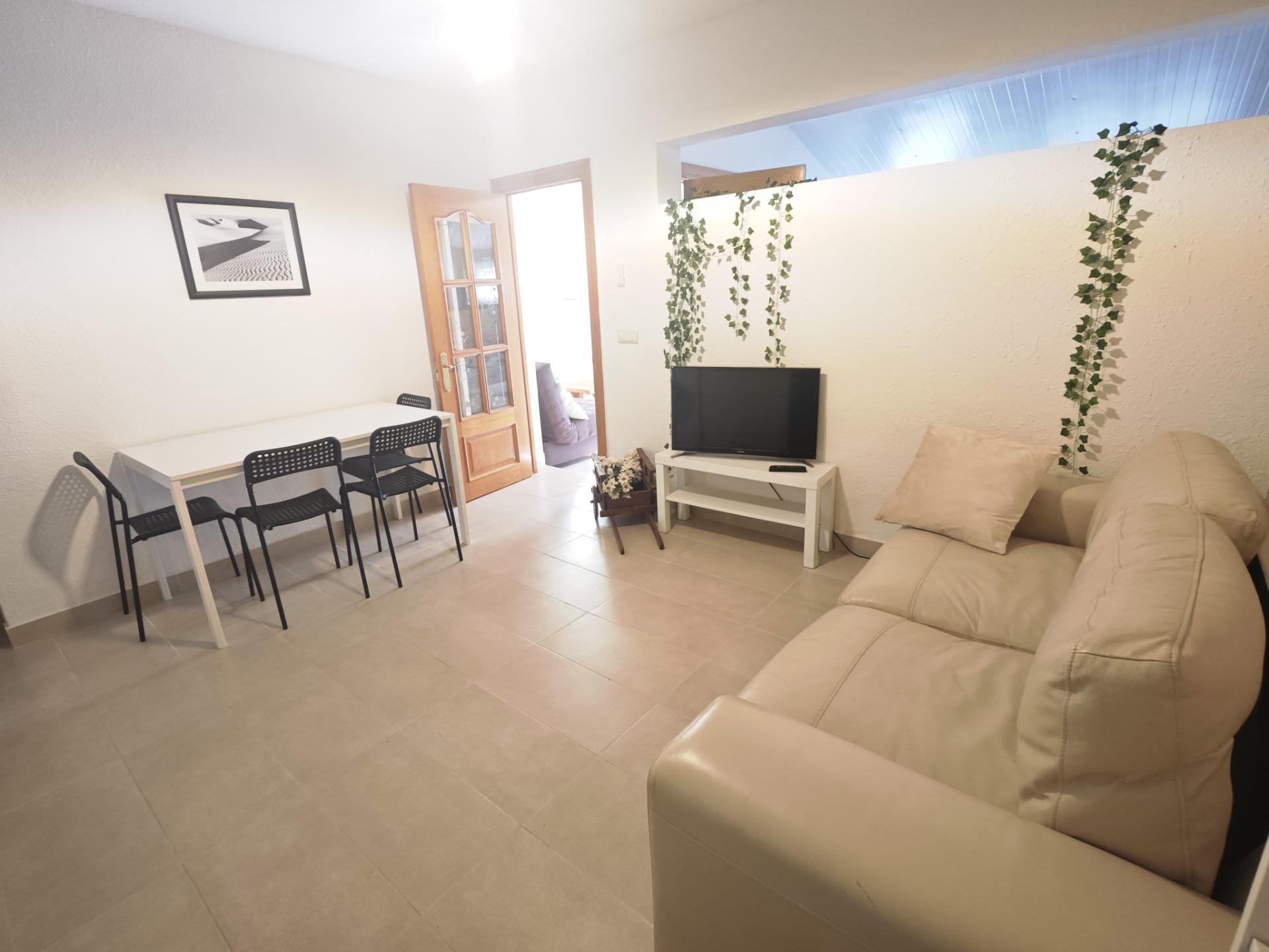 For sale - 2 Bedroom 1 Bathroom Bungalow in Torrevieja - Playa Del Cura  - Alicante