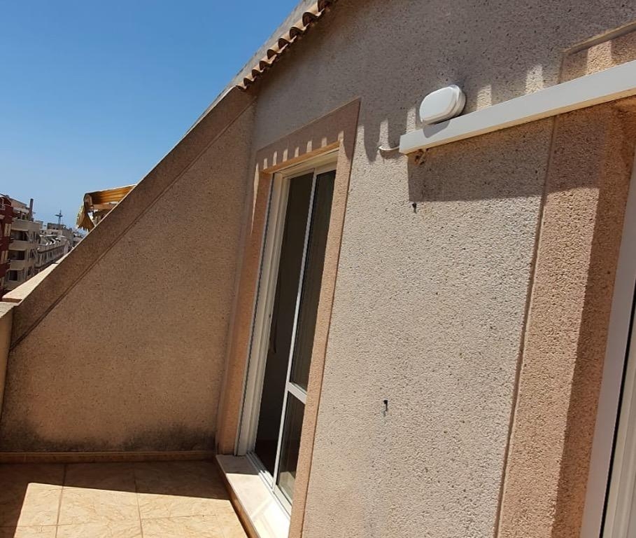 2 Bedroom 1 Bathroom Penthouse in Torrevieja