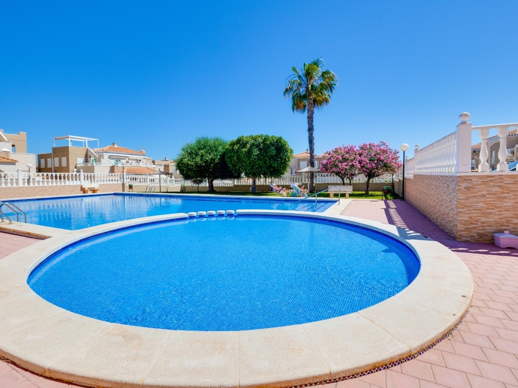 2 Bedroom 1 Bathroom Bungalow in Torrevieja