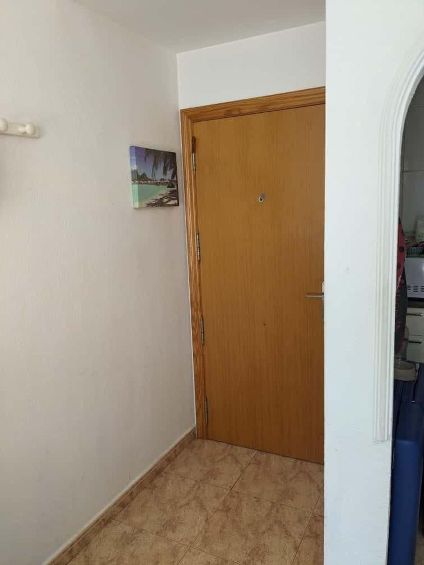 For sale - 2 Bedroom 1 Bathroom Apartment in Torrevieja - Playa Del Cura  - Alicante
