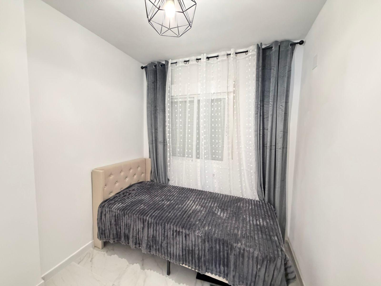 For sale - 2 Bedroom 1 Bathroom Apartment in Torrevieja - Torrevieja  - Alicante