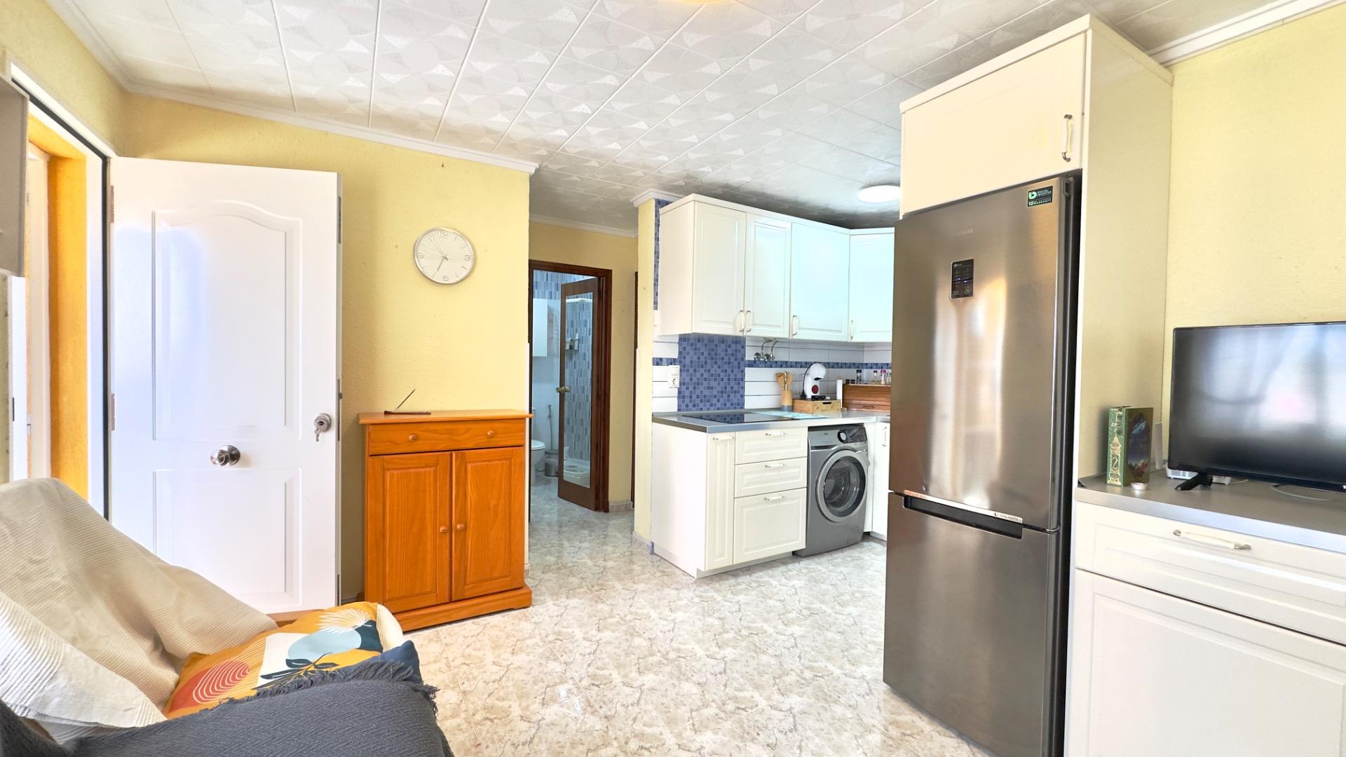 For sale - 2 Bedroom 1 Bathroom Bungalow in Torrevieja - Torretas  - Alicante