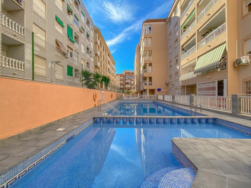 2 Bedroom 1 Bathroom Penthouse in Torrevieja