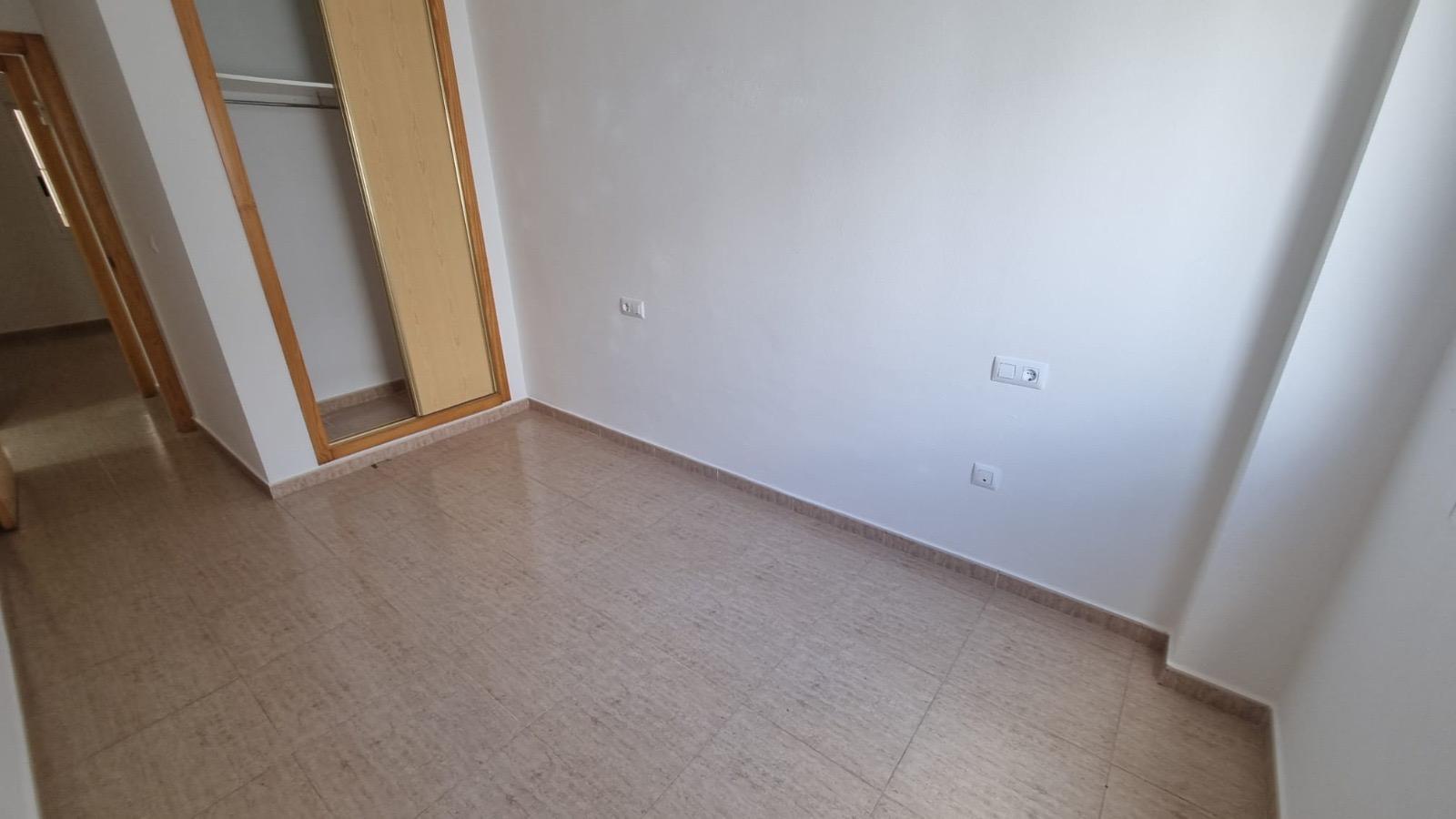For sale - 2 Bedroom 1 Bathroom Apartment in Torrevieja - El Molino  - Alicante