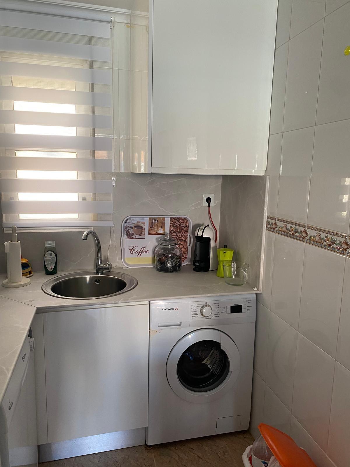 For sale - 3 Bedroom 2 Bathroom Penthouse in Torrevieja - Estacion De Autobuses  - Alicante