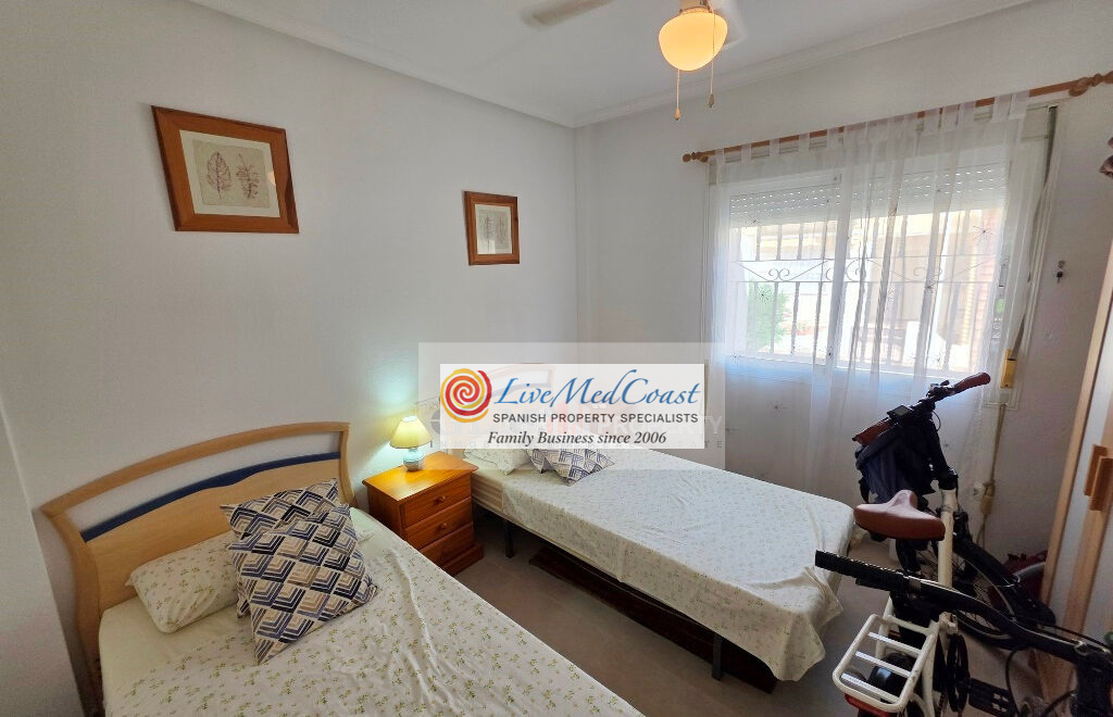 For sale - 3 Bedroom 2 Bathroom Townhouse in Los Alcazares - Playa II - Murcia