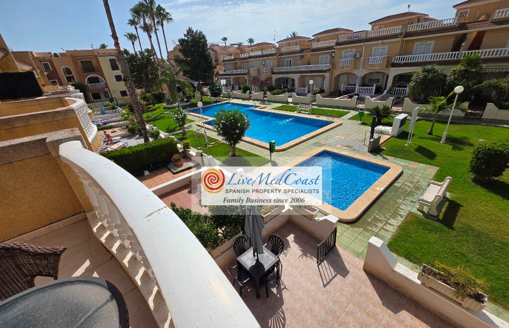 For sale - 3 Bedroom 2 Bathroom Townhouse in Los Alcazares - Playa II - Murcia