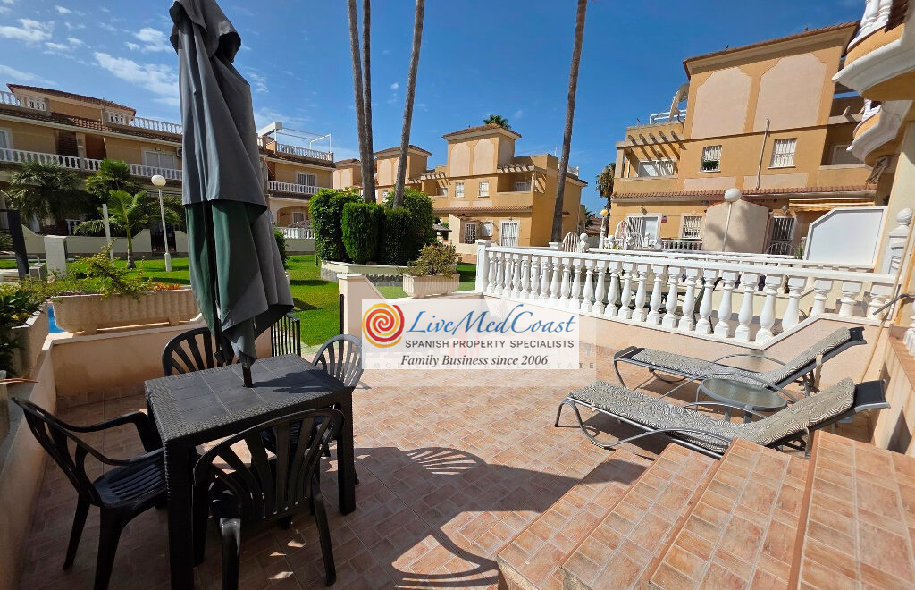 For sale - 3 Bedroom 2 Bathroom Townhouse in Los Alcazares - Playa II - Murcia