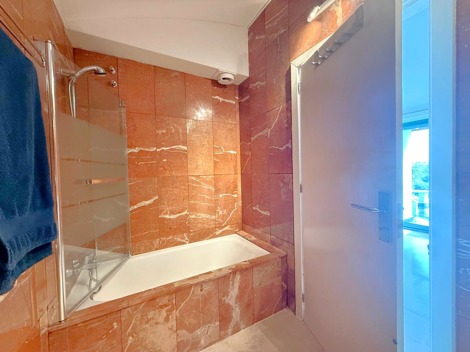 For sale - 3 Bedroom 3 Bathroom Apartment in Orihuela Costa - Las Ramblas  - Alicante