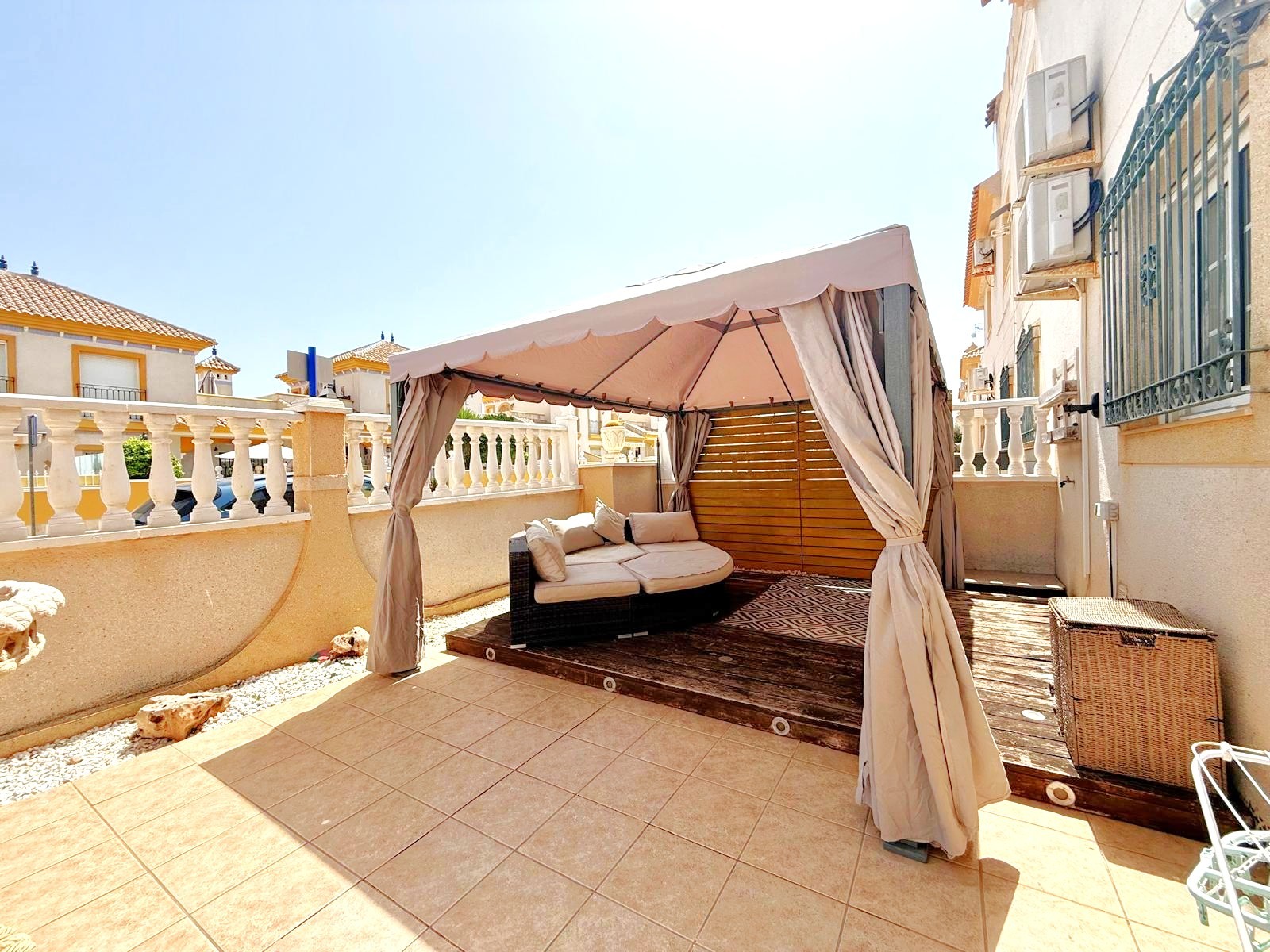 For sale - 2 Bedroom 1 Bathroom Apartment in Orihuela Costa - Villamartín  - Alicante