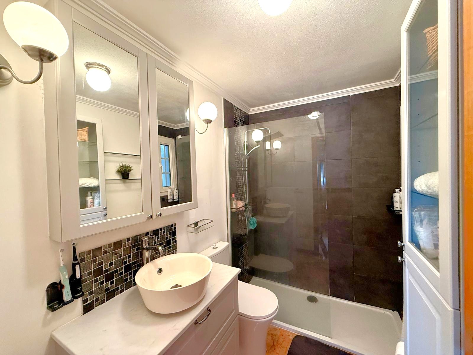 For sale - 2 Bedroom 1 Bathroom Apartment in Orihuela Costa - Villamartín  - Alicante
