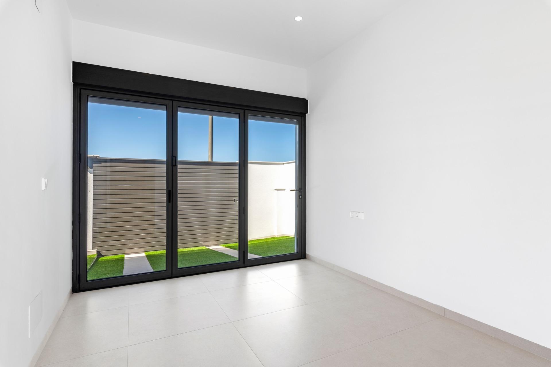 New Build - 3 Bedroom 2 Bathroom Villa in Los Alcazares - Serena Golf  - Murcia