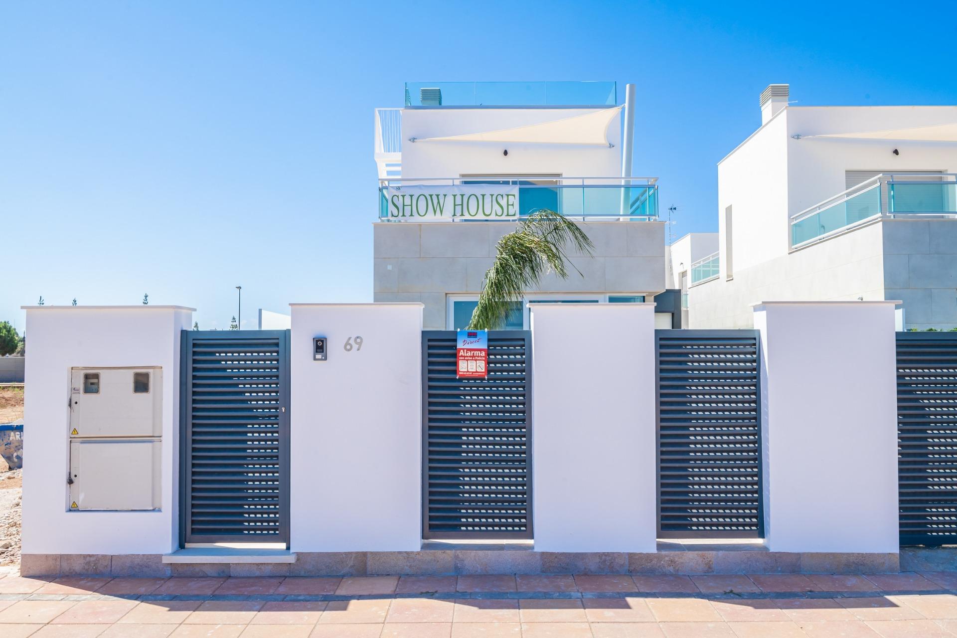 New Build - 3 Bedroom 2 Bathroom Villa in Los Alcazares - Torre del Rame  - Murcia