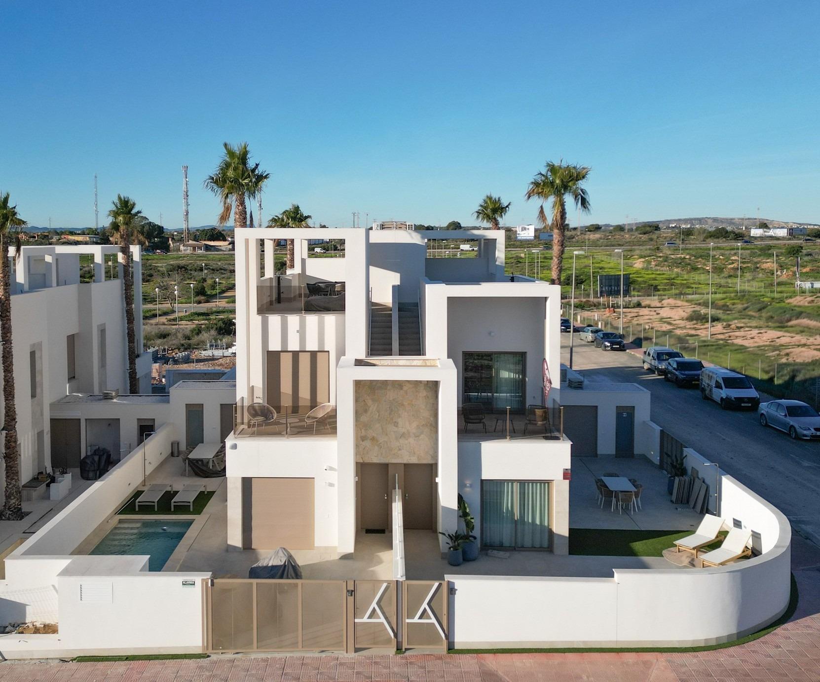 New Build - 3 Bedroom 2 Bathroom Quad House in Los Alcazares - Serena Golf  - Murcia