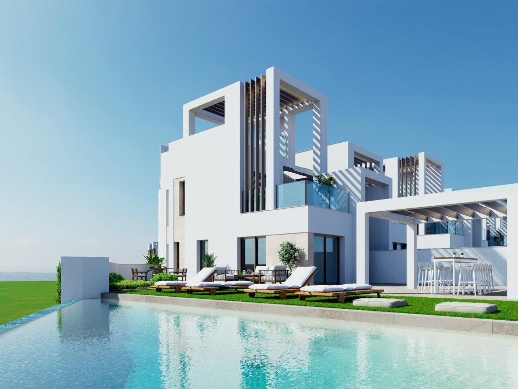 3 Bedroom 3 Bathroom Villa in Los Alcazares