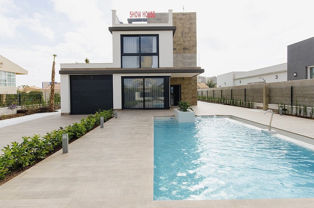 New Build - 4 Bedroom 3 Bathroom Villa in Cartagena - Playa Honda  - Murcia