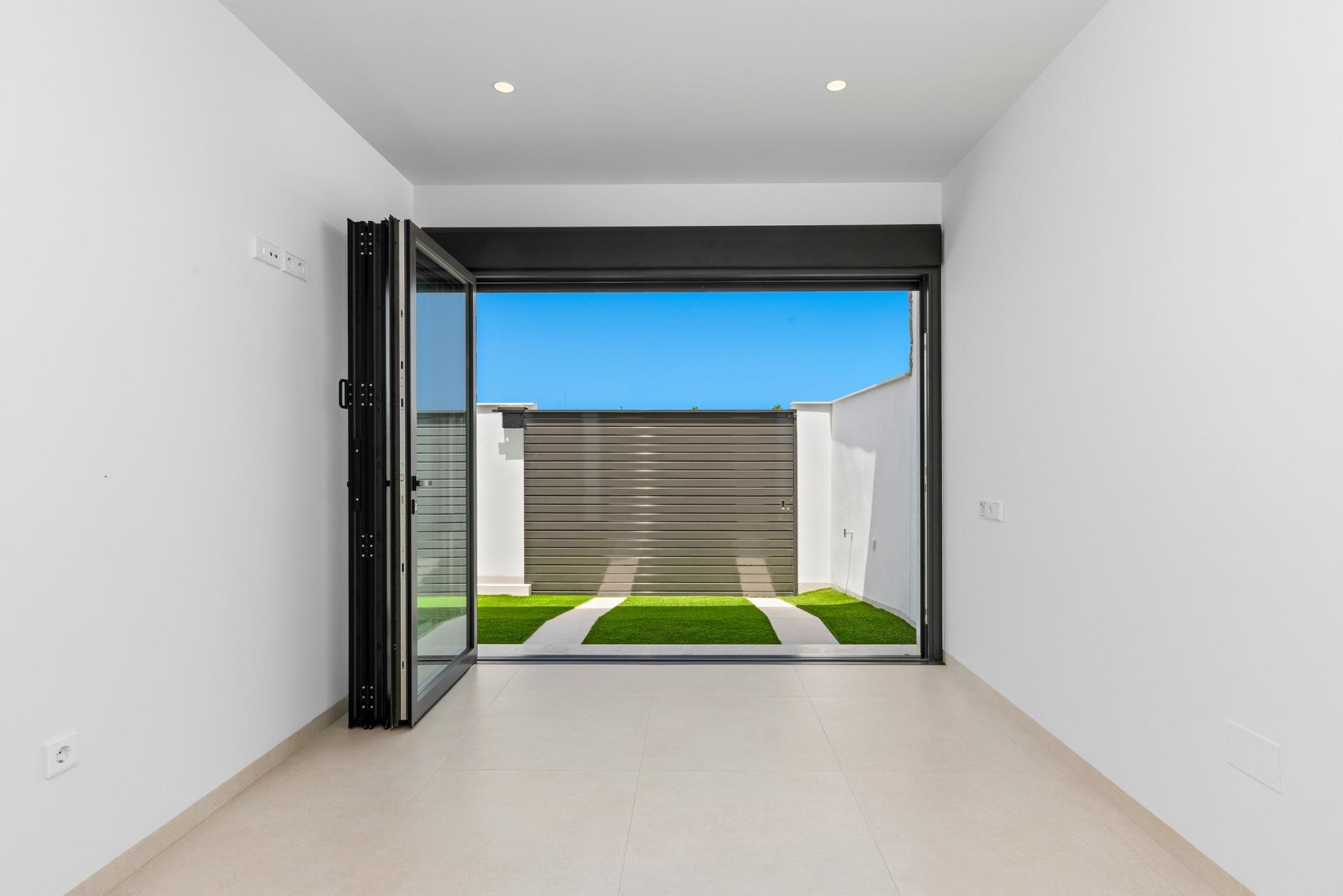 New Build - 3 Bedroom 2 Bathroom Villa in Los Alcazares - Serena Golf  - Murcia